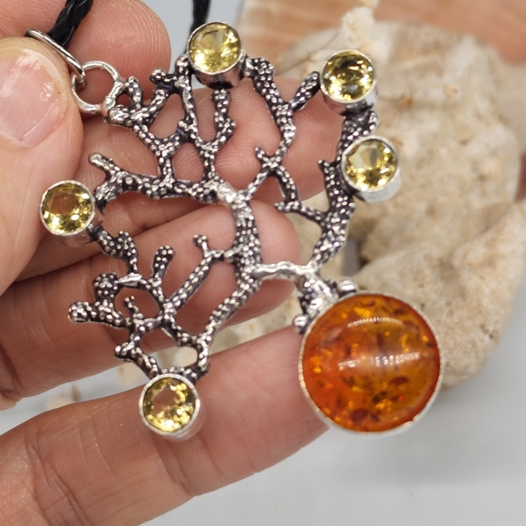 Genuine Baltic Amber/Citrine Stone Silver Pendant - Picture 4 of 7